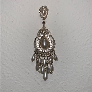 Pearl Dangly Earrings